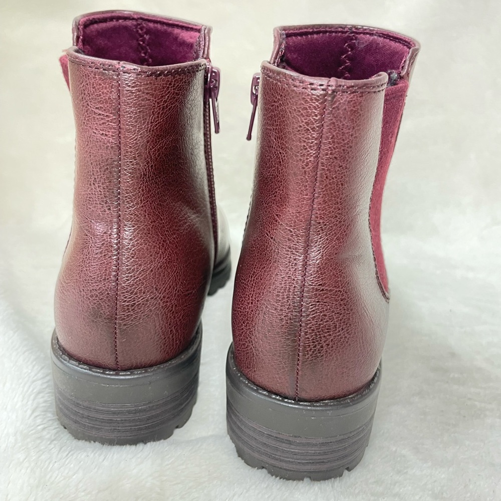 Baretraps Daytona Chelsea Boot Cabernet 6M Ankle Booties G 756 - Picture 10 of 16